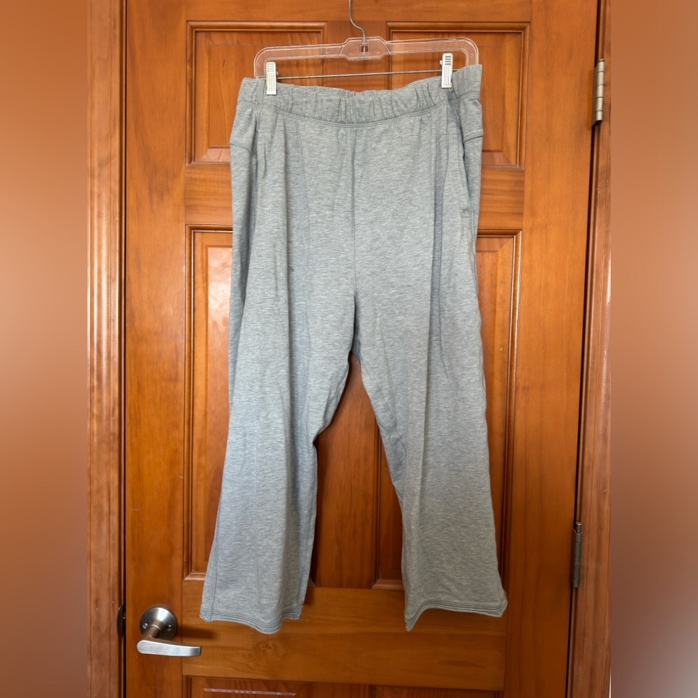 Lululemon Size 10 leggings Gray